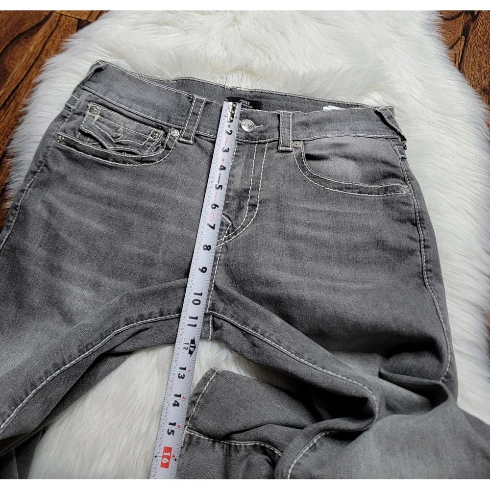 True Religion Ricky Relaxed Straight Gray Denim Men's Size 31 Flap Back Pockets